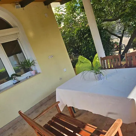 Sanja Apartmán Klenovica