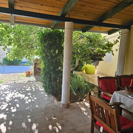 Sanja Apartmán