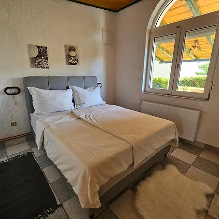 Sanja Apartmán *