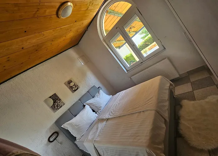 Sanja Apartman Klenovica