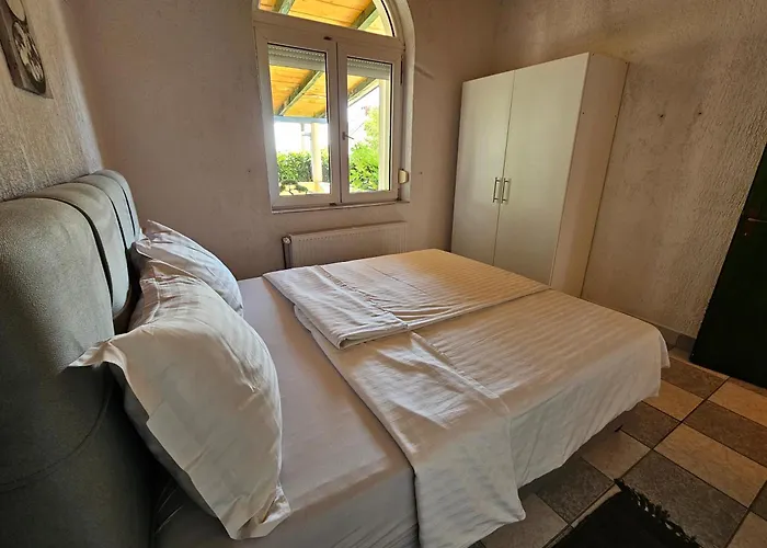 Appartement Sanja *